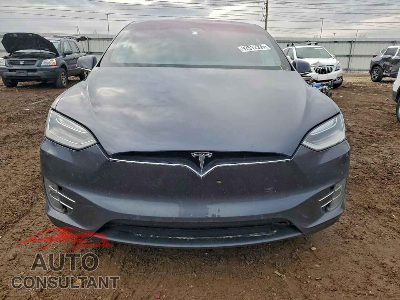 TESLA MODEL X 2016 - 5YJXCDE2XGF030366