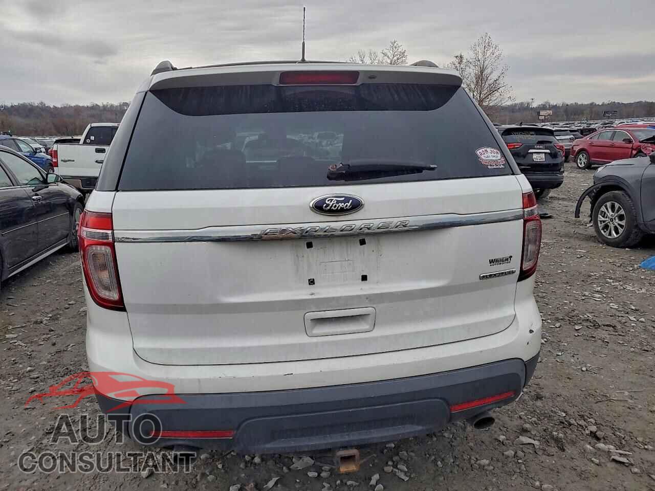 FORD EXPLORER 2013 - 1FM5K7B82DGA01817