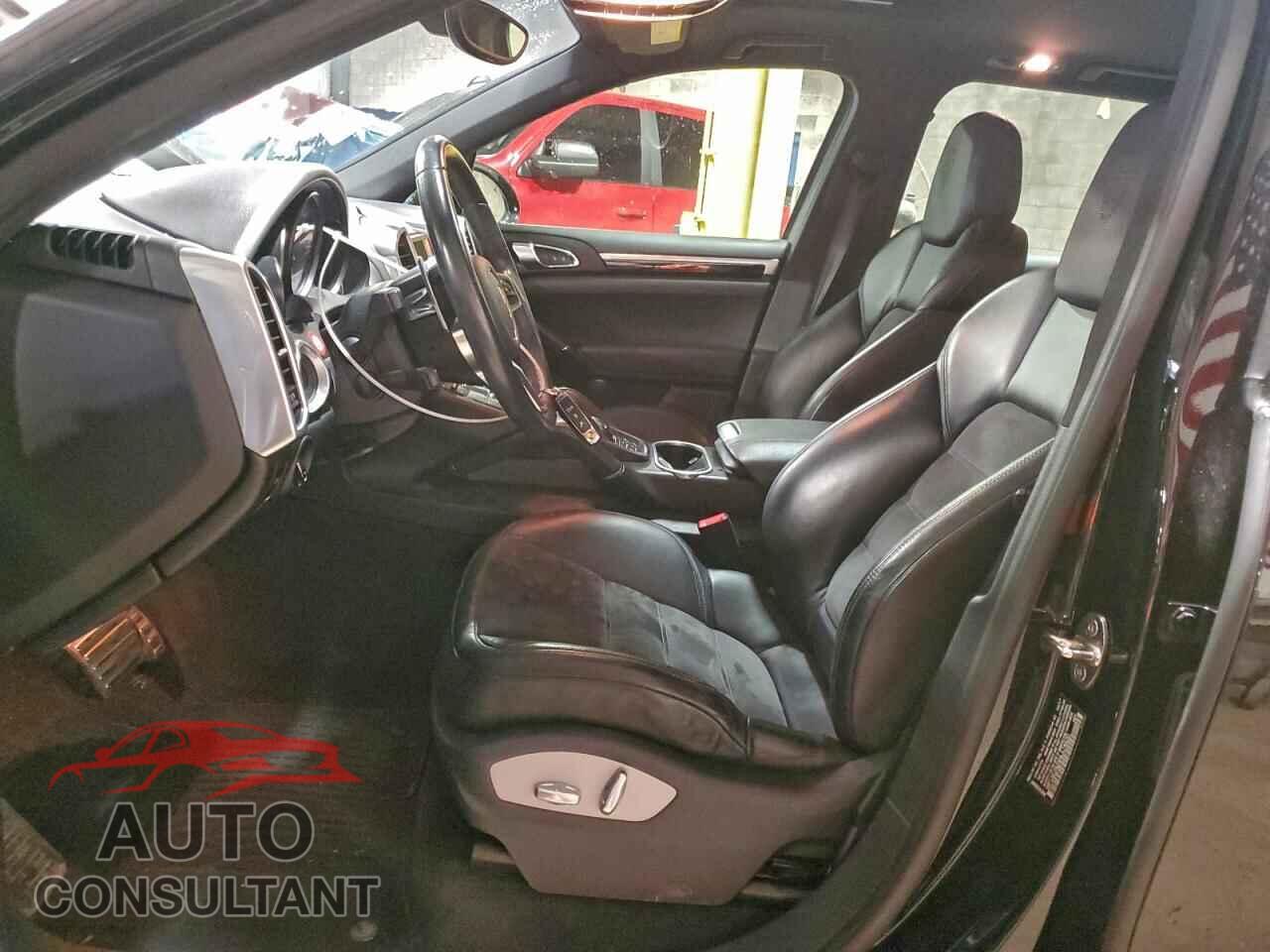 PORSCHE CAYENNE 2017 - WP1AE2A2XHLA74620