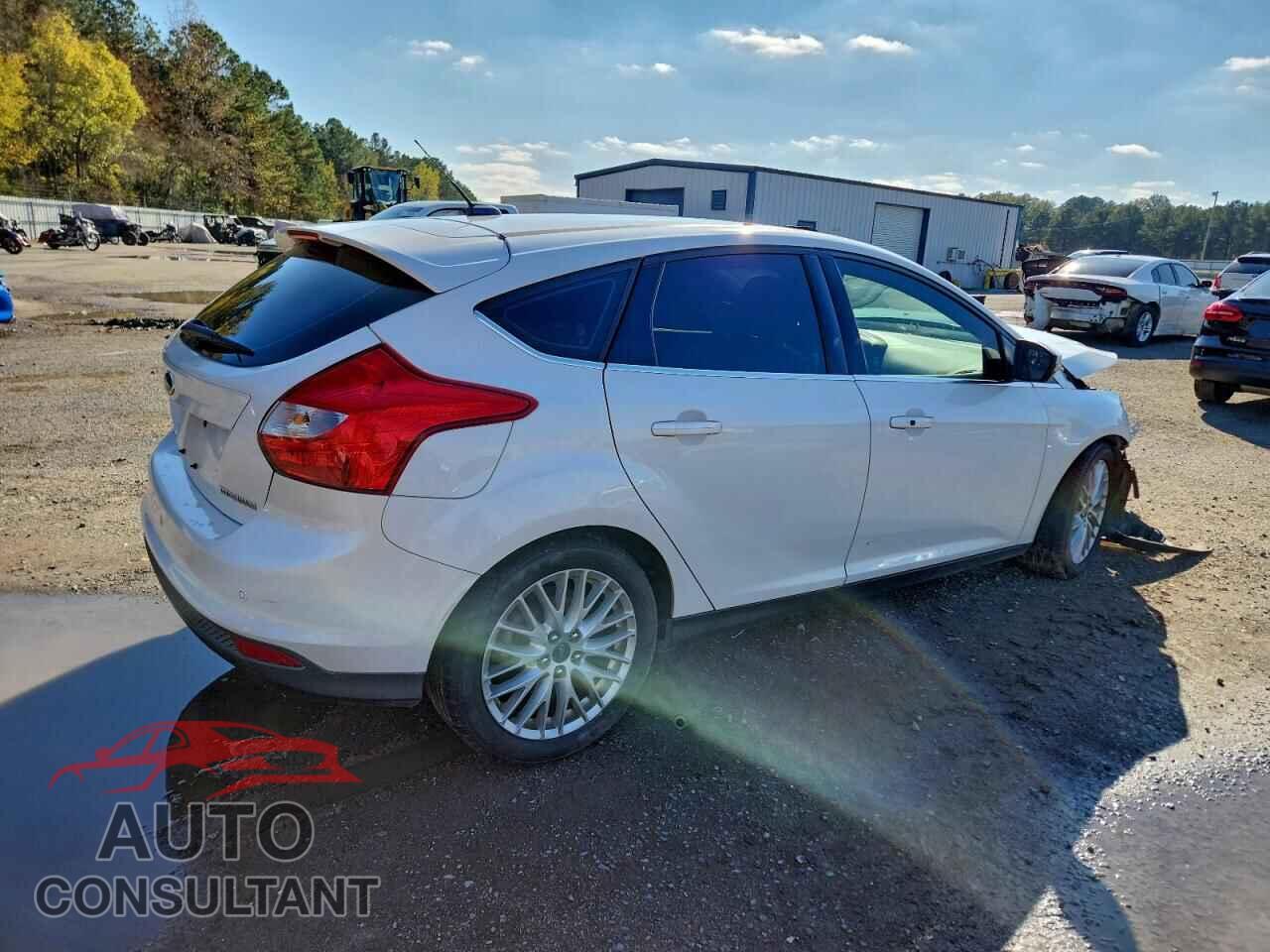 FORD FOCUS 2014 - 1FADP3N21EL312199