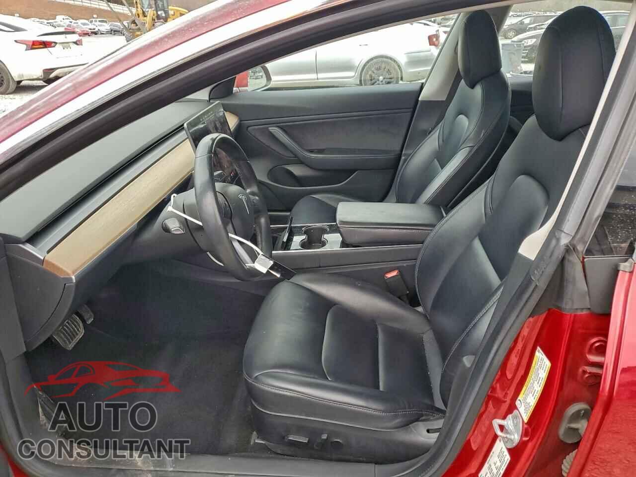 TESLA MODEL 3 2018 - 5YJ3E1EB2JF070018