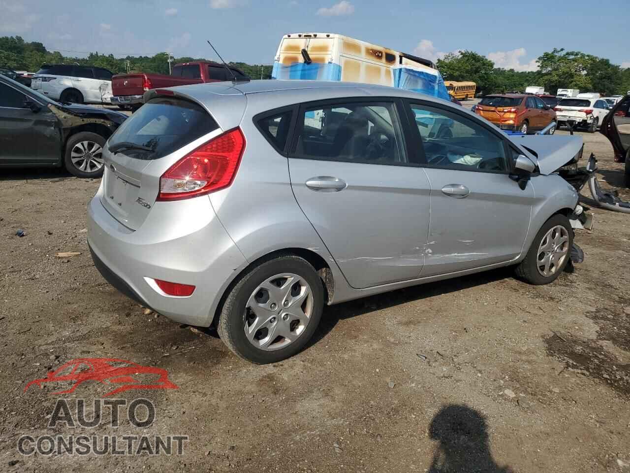 FORD FIESTA 2011 - 3FADP4EJ2BM234362