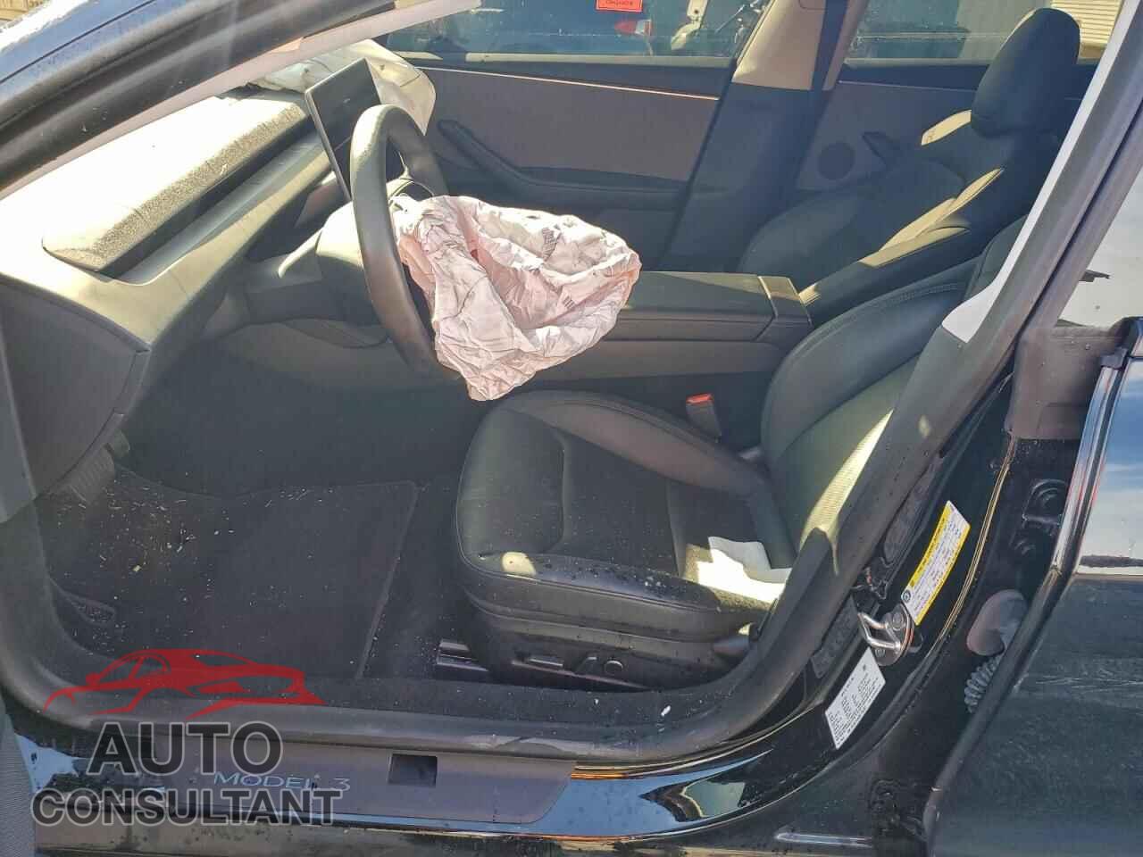 TESLA MODEL 3 2024 - 5YJ3E1EA0RF733282
