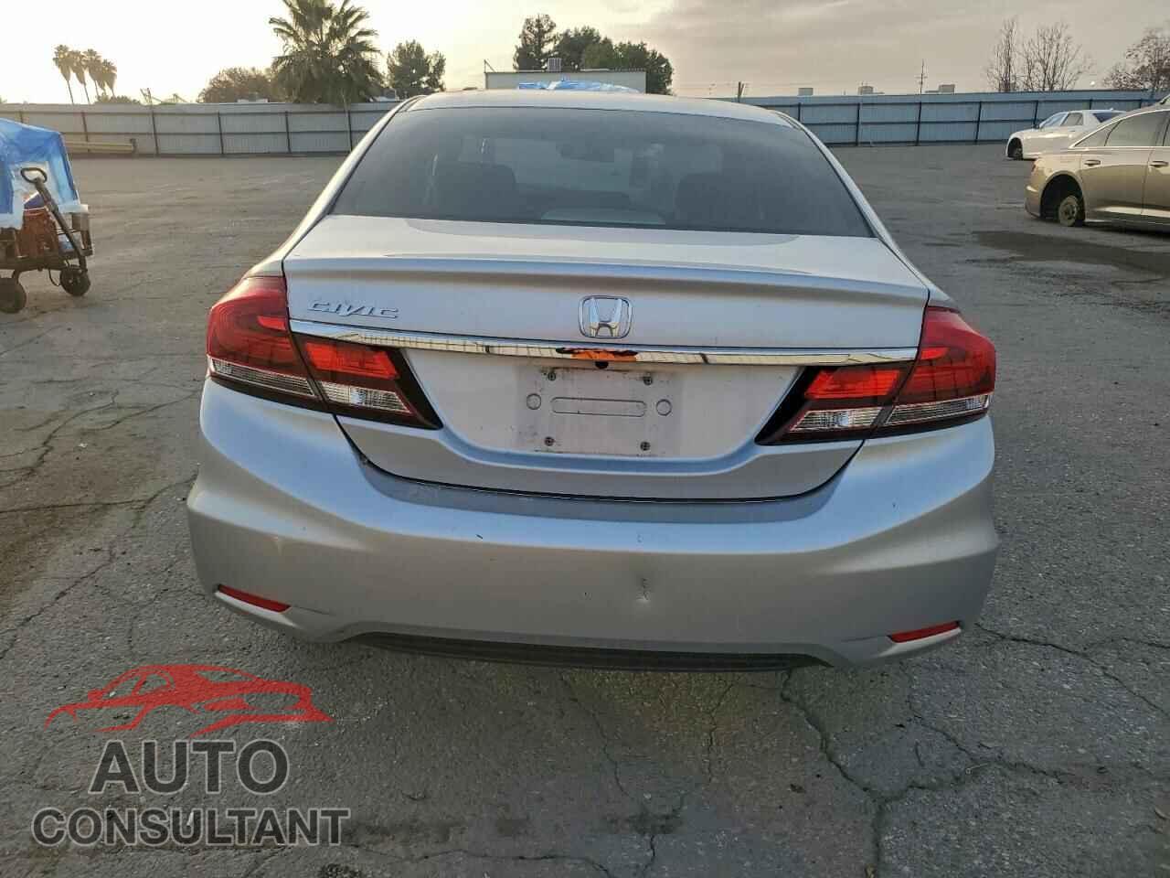 HONDA CIVIC 2013 - 19XFB2F55DE284404