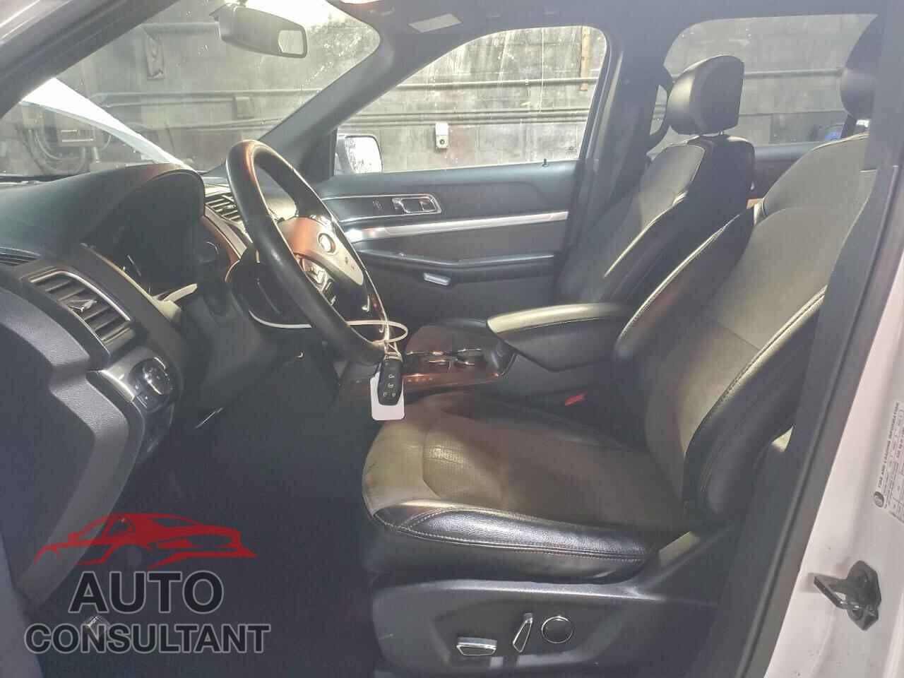 FORD EXPLORER 2017 - 1FM5K8D87HGA06066