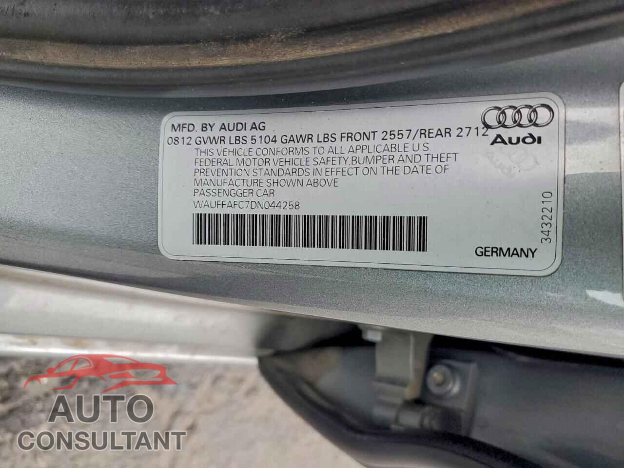 AUDI A6 2013 - WAUFFAFC7DN044258