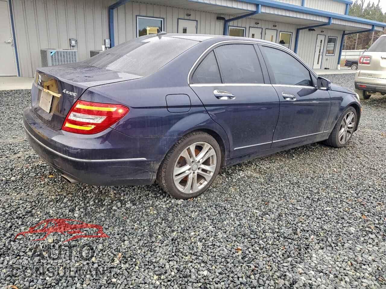 MERCEDES-BENZ C-CLASS 2013 - WDDGF8AB7DR253173