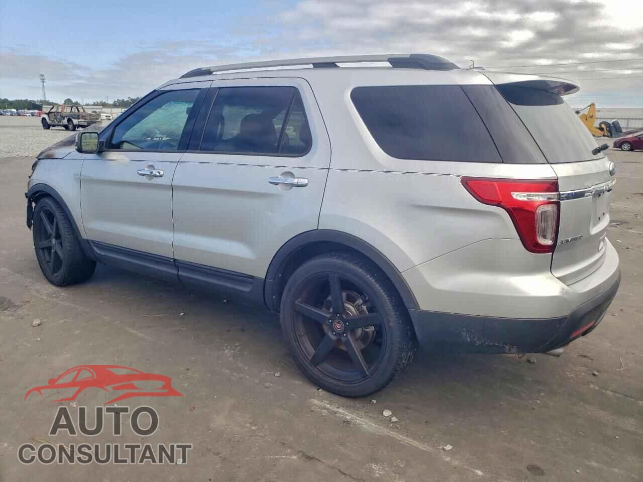 FORD EXPLORER 2011 - 1FMHK7F86BGA79828