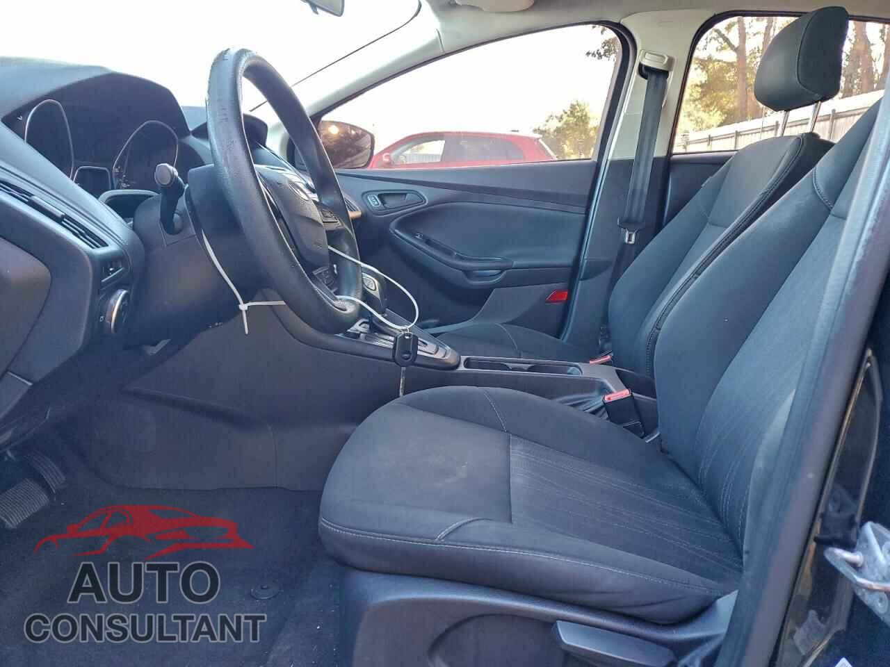 FORD FOCUS 2017 - 1FADP3E22HL254169