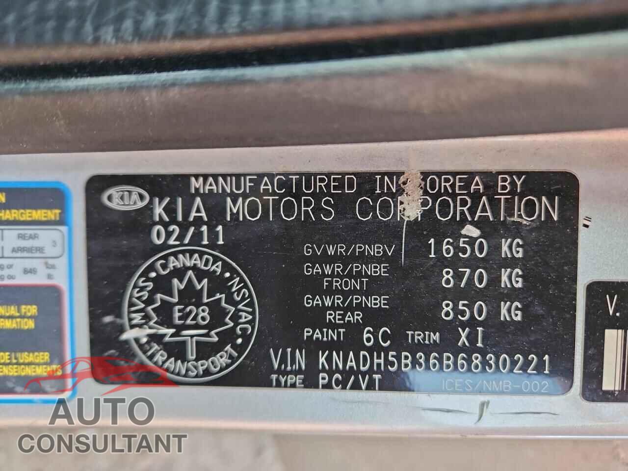 KIA RIO 2011 - KNADH5B36B6830221
