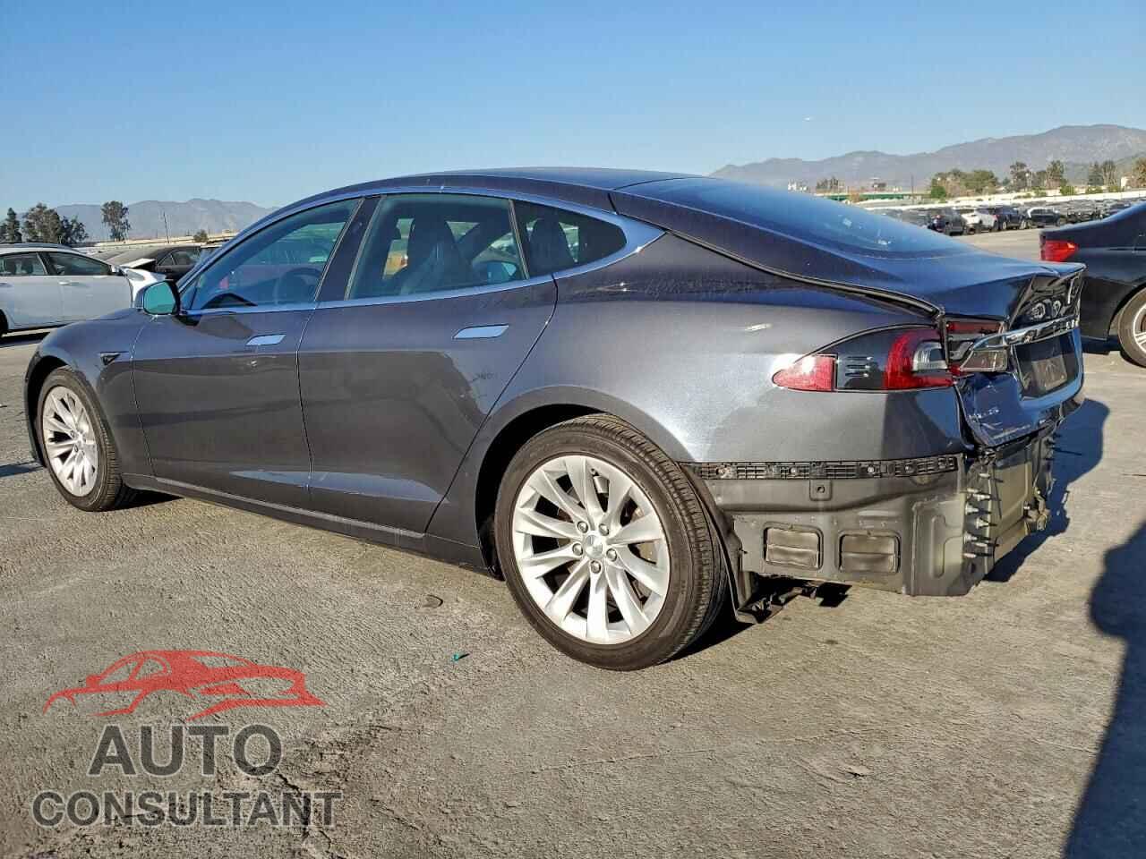 TESLA MODEL S 2018 - 5YJSA1E2XJF292362
