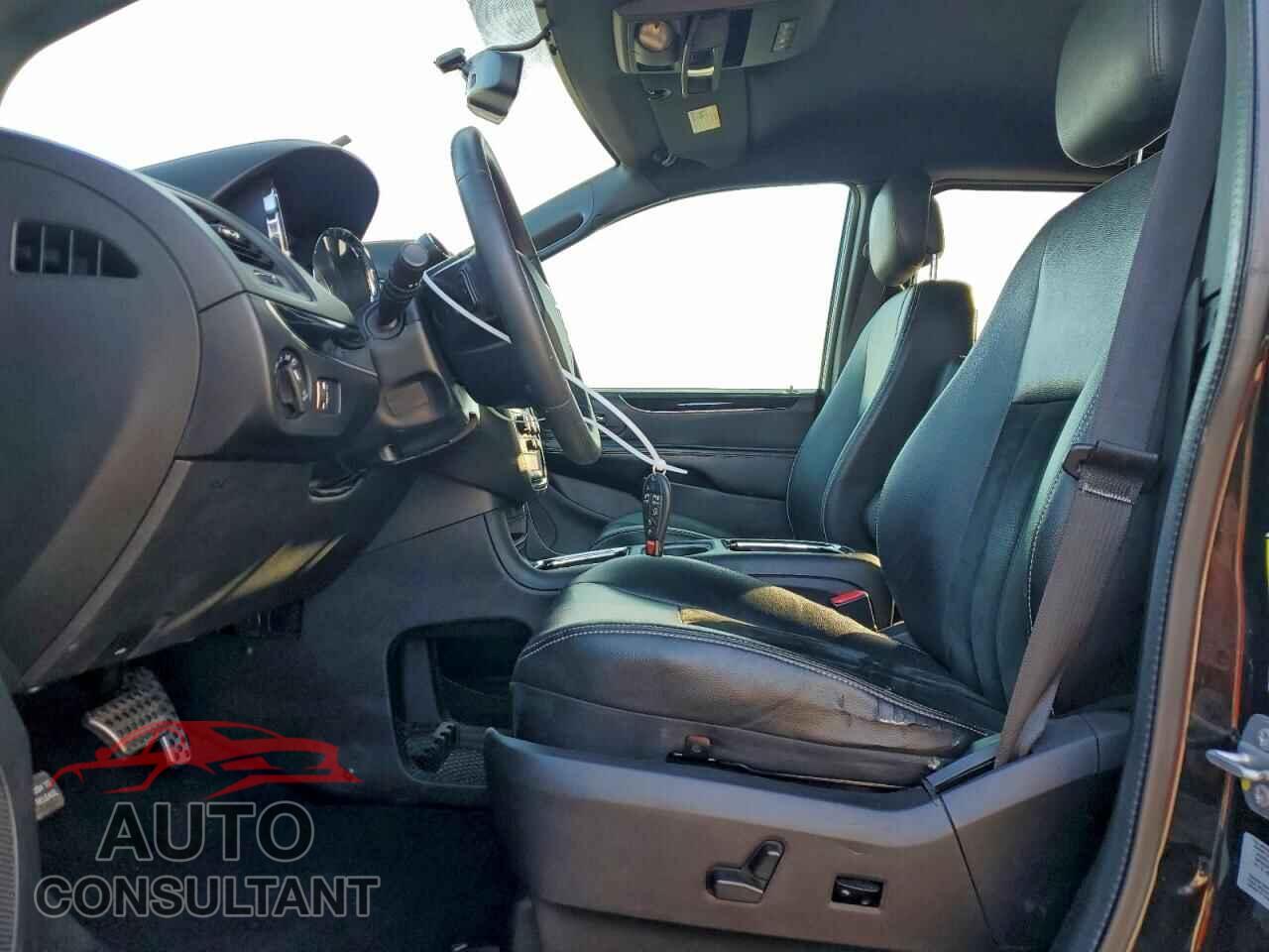 DODGE CARAVAN 2015 - 2C4RDGCG0FR724606