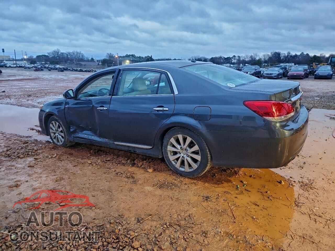 TOYOTA AVALON 2011 - 4T1BK3DB2BU430832