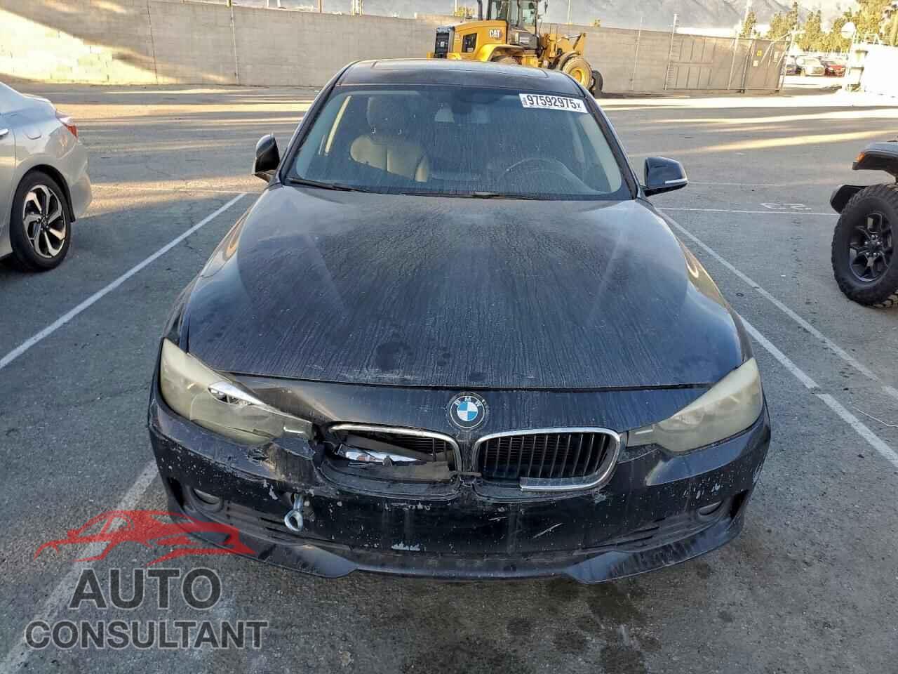 BMW 3 SERIES 2012 - WBA3A5C51CF344661