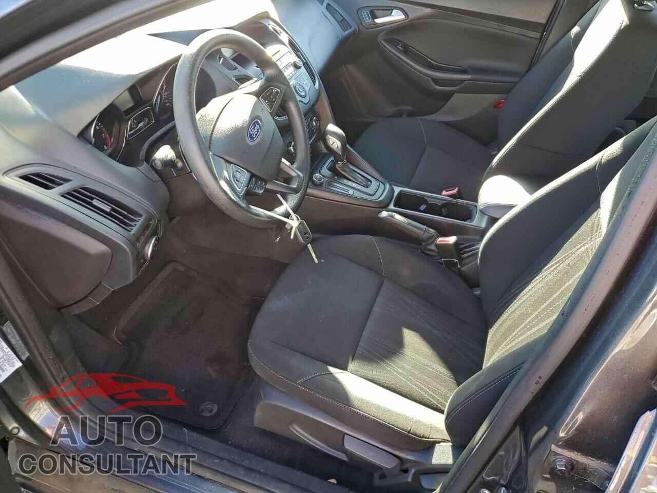 FORD FOCUS 2017 - 1FADP3F2XHL305349