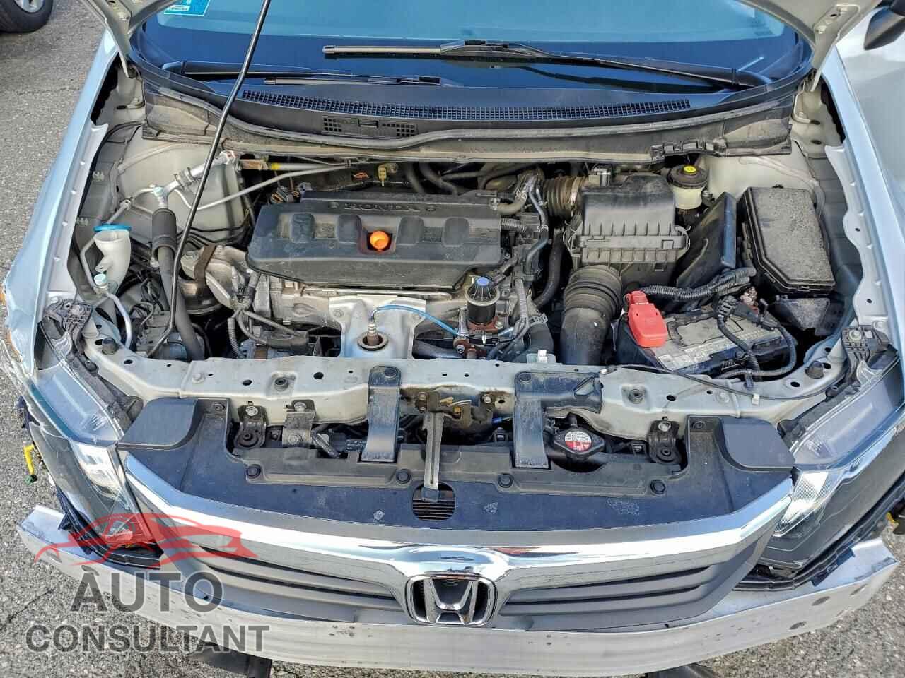 HONDA CIVIC 2012 - 2HGFB2F52CH540647