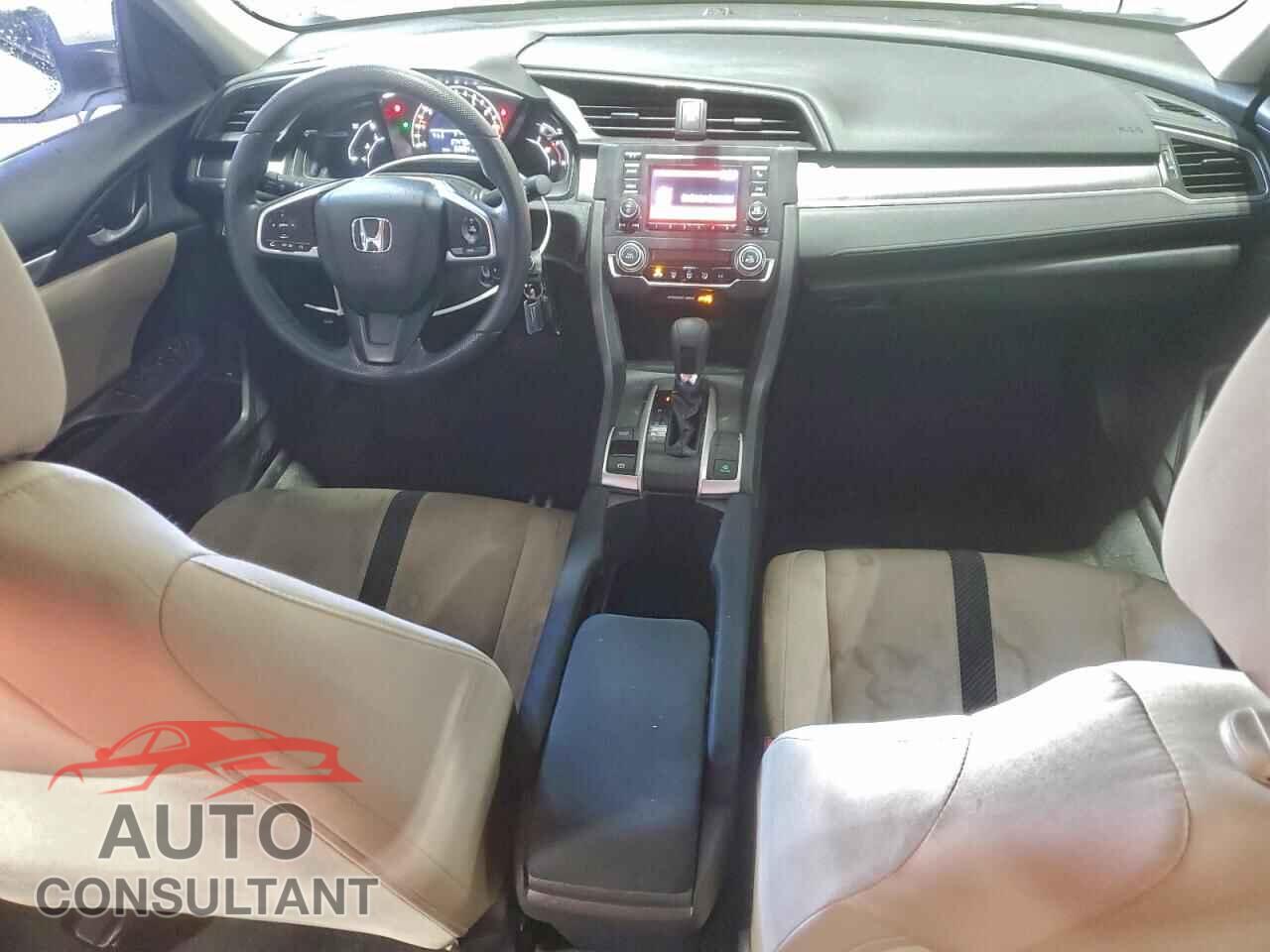 HONDA CIVIC 2017 - 2HGFC2F55HH553428
