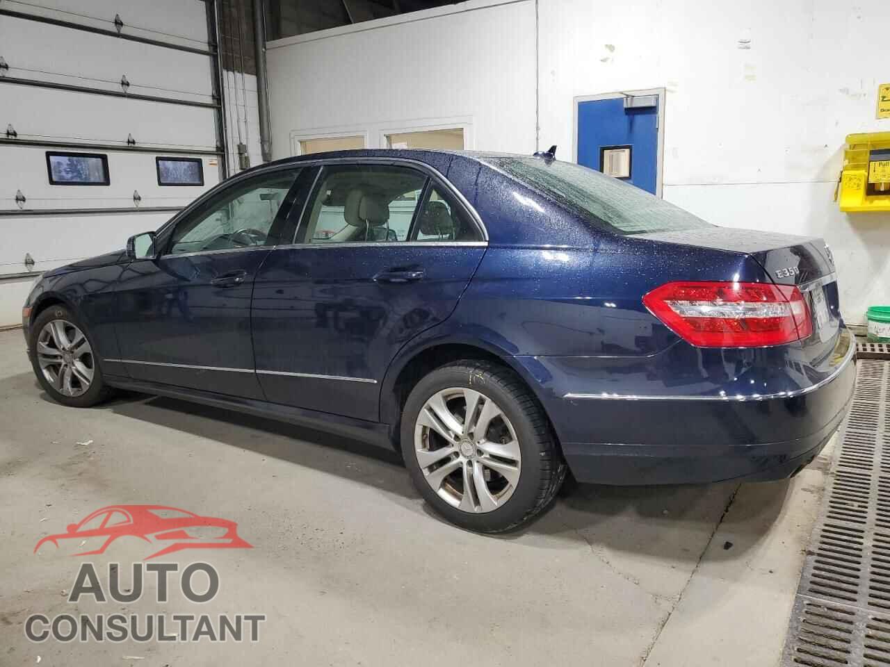MERCEDES-BENZ E-CLASS 2010 - WDDHF8HB8AA140370