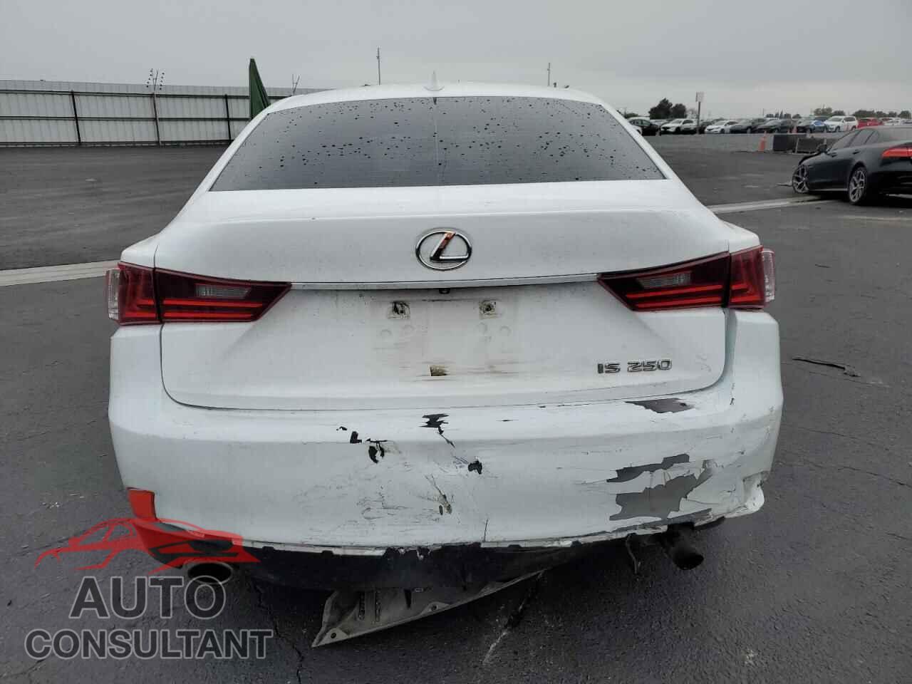 LEXUS IS 2014 - JTHBF1D29E5033788
