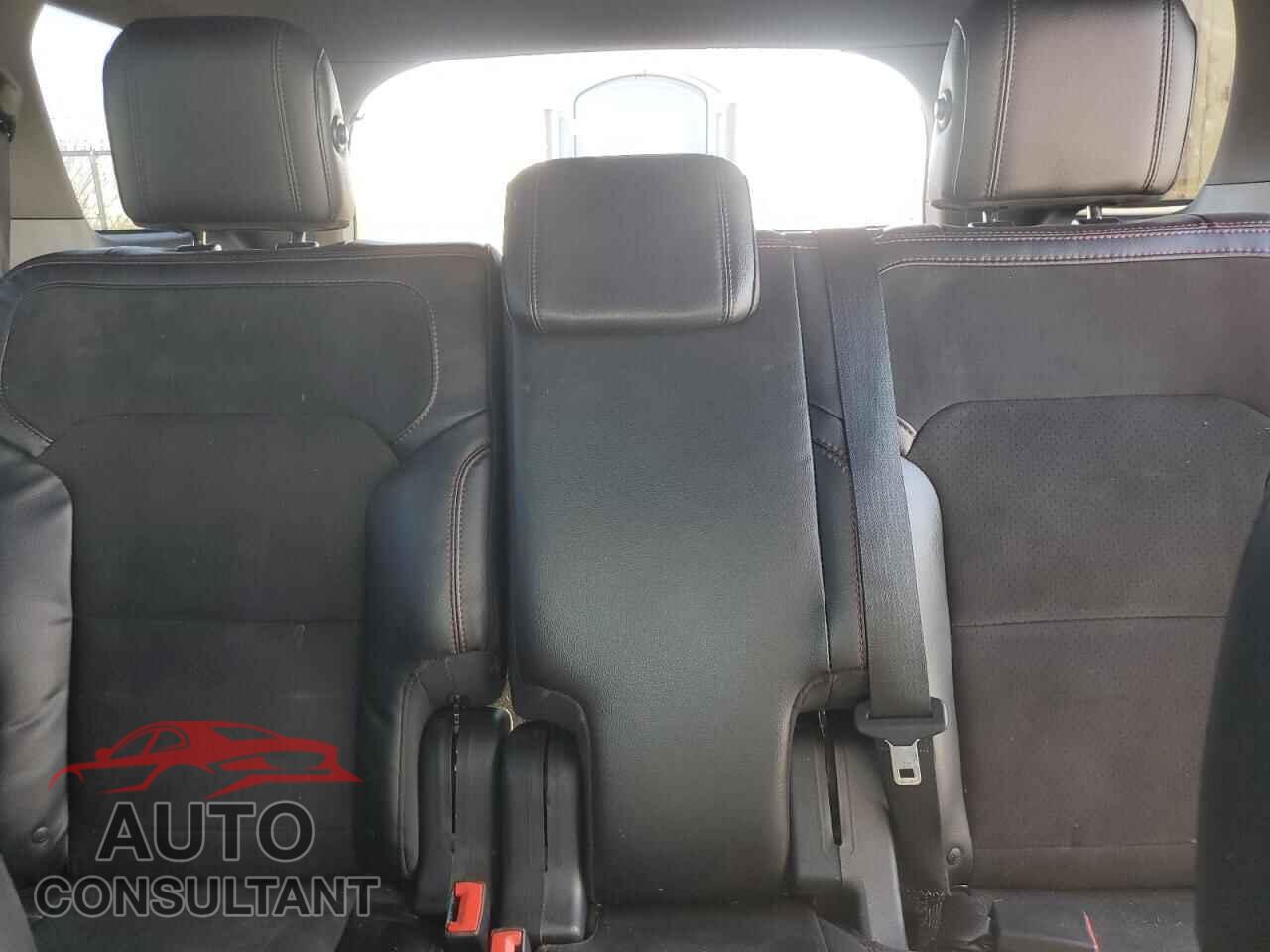 FORD EXPLORER 2018 - 1FM5K7DH8JGB79689