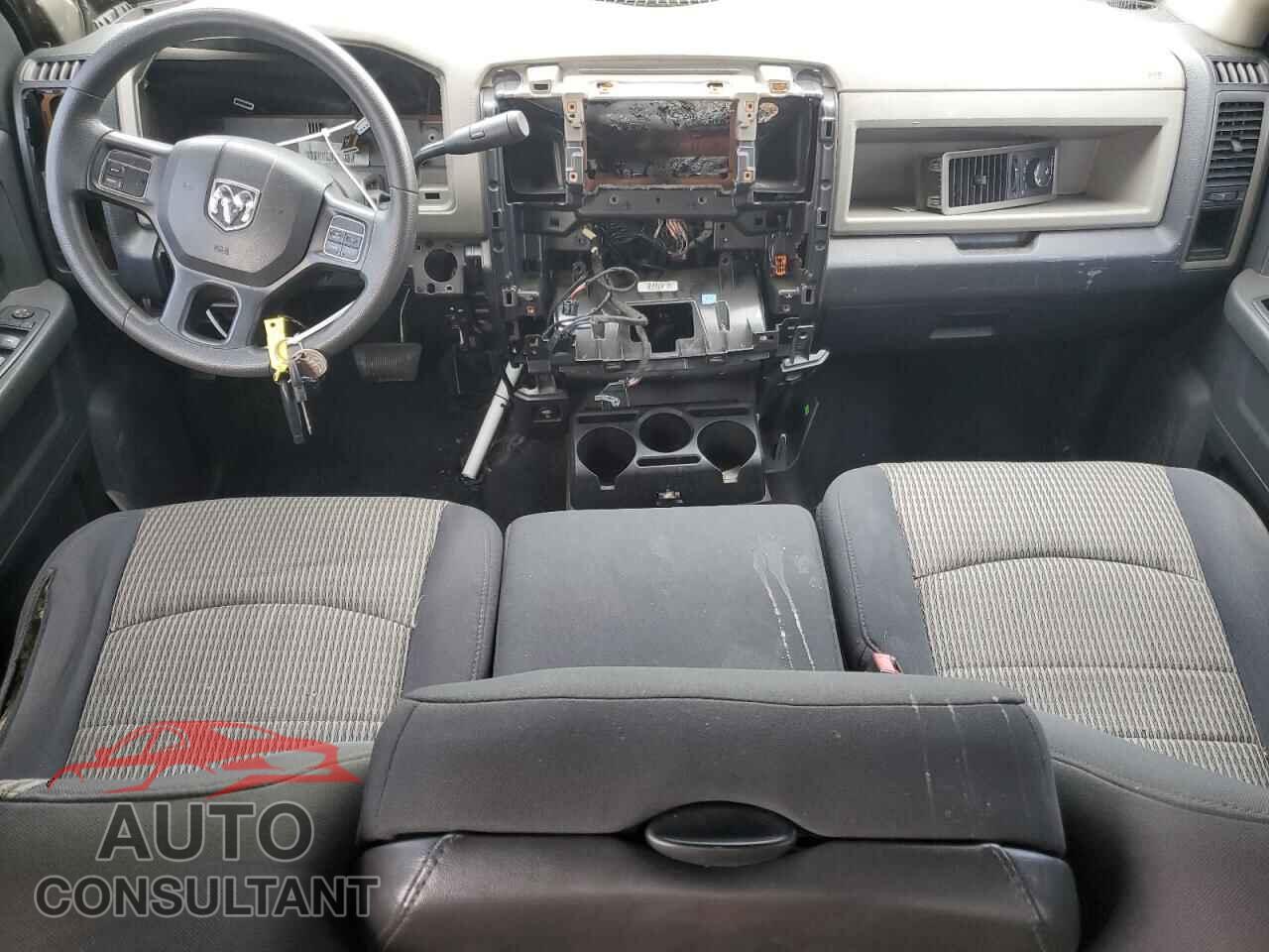 DODGE RAM 1500 2012 - 1C6RD7KT2CS180304