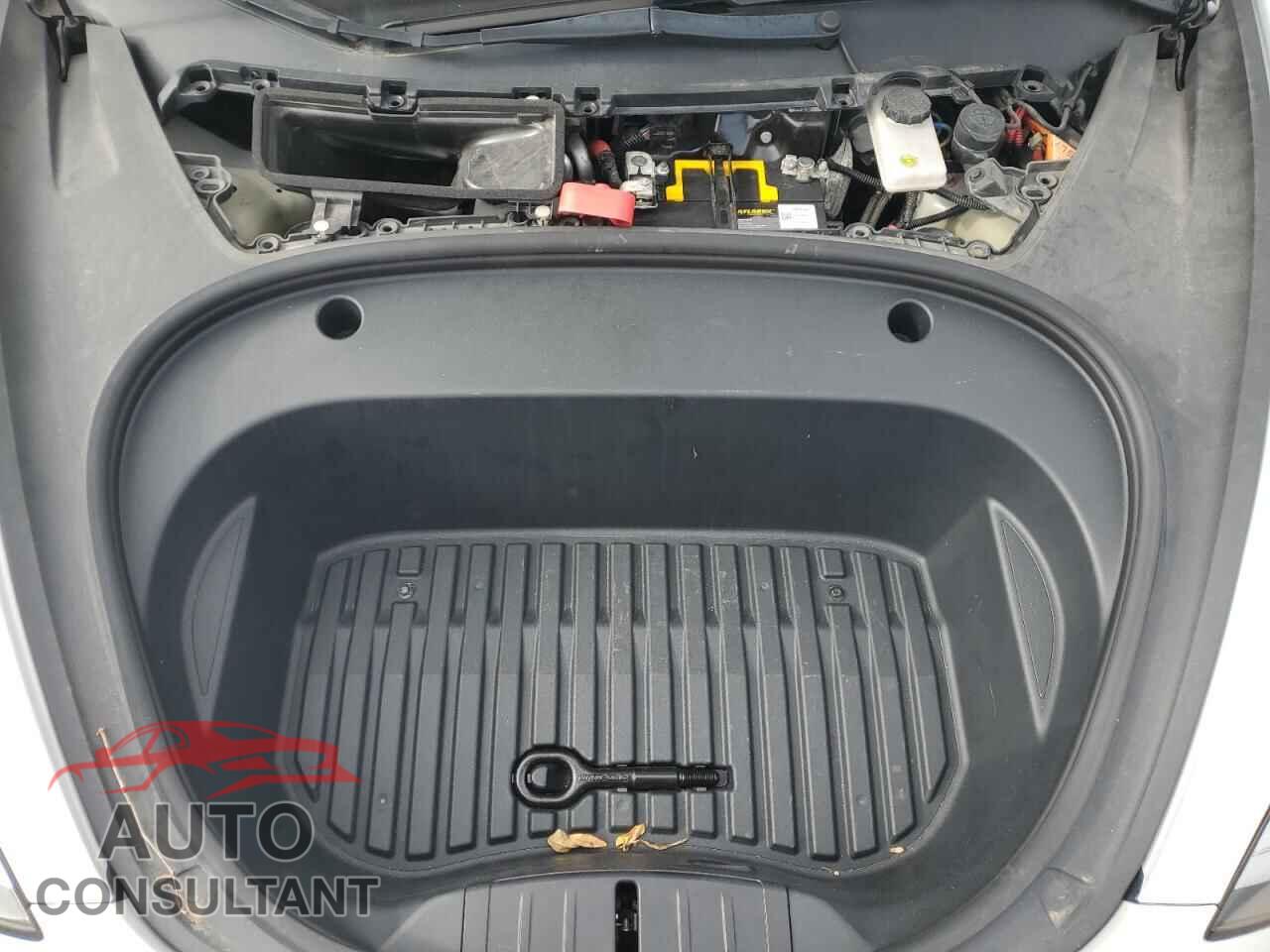 TESLA MODEL 3 2021 - 5YJ3E1EA4MF857788