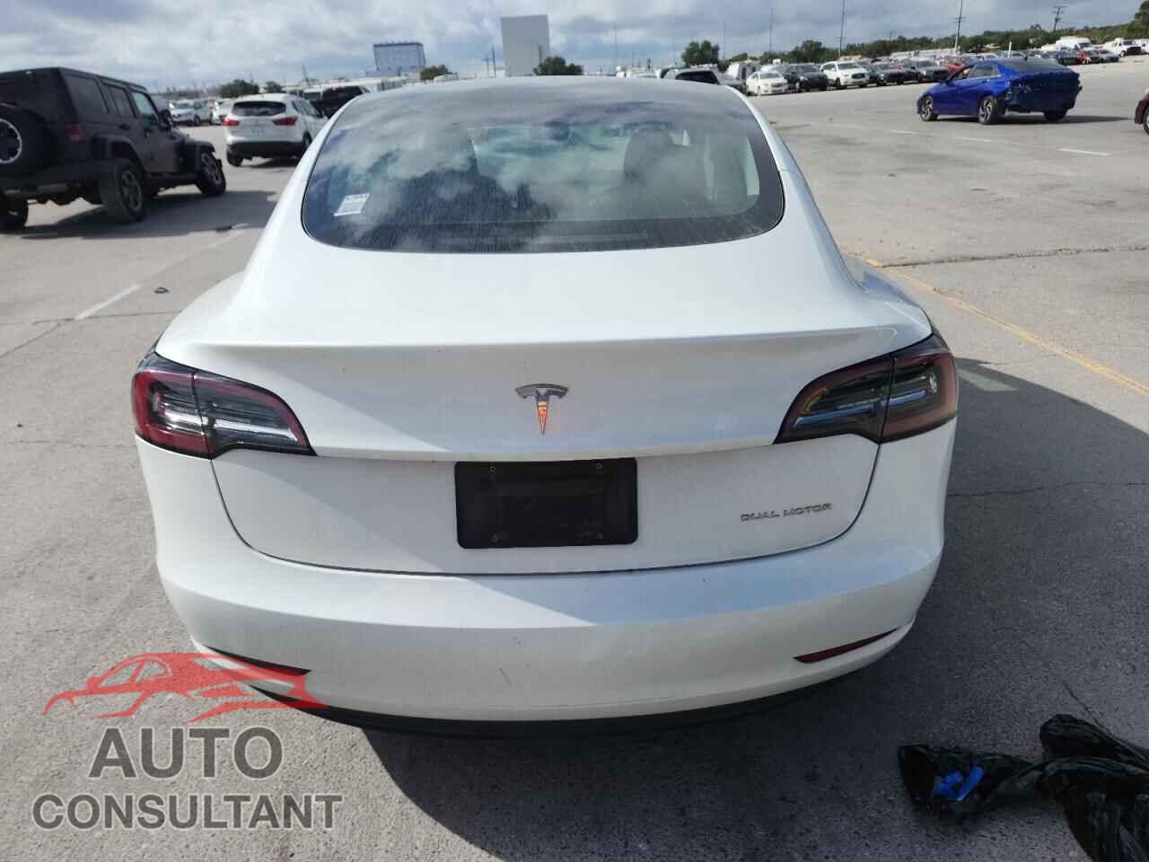 TESLA MODEL 3 2023 - 5YJ3E1EA0PF549859