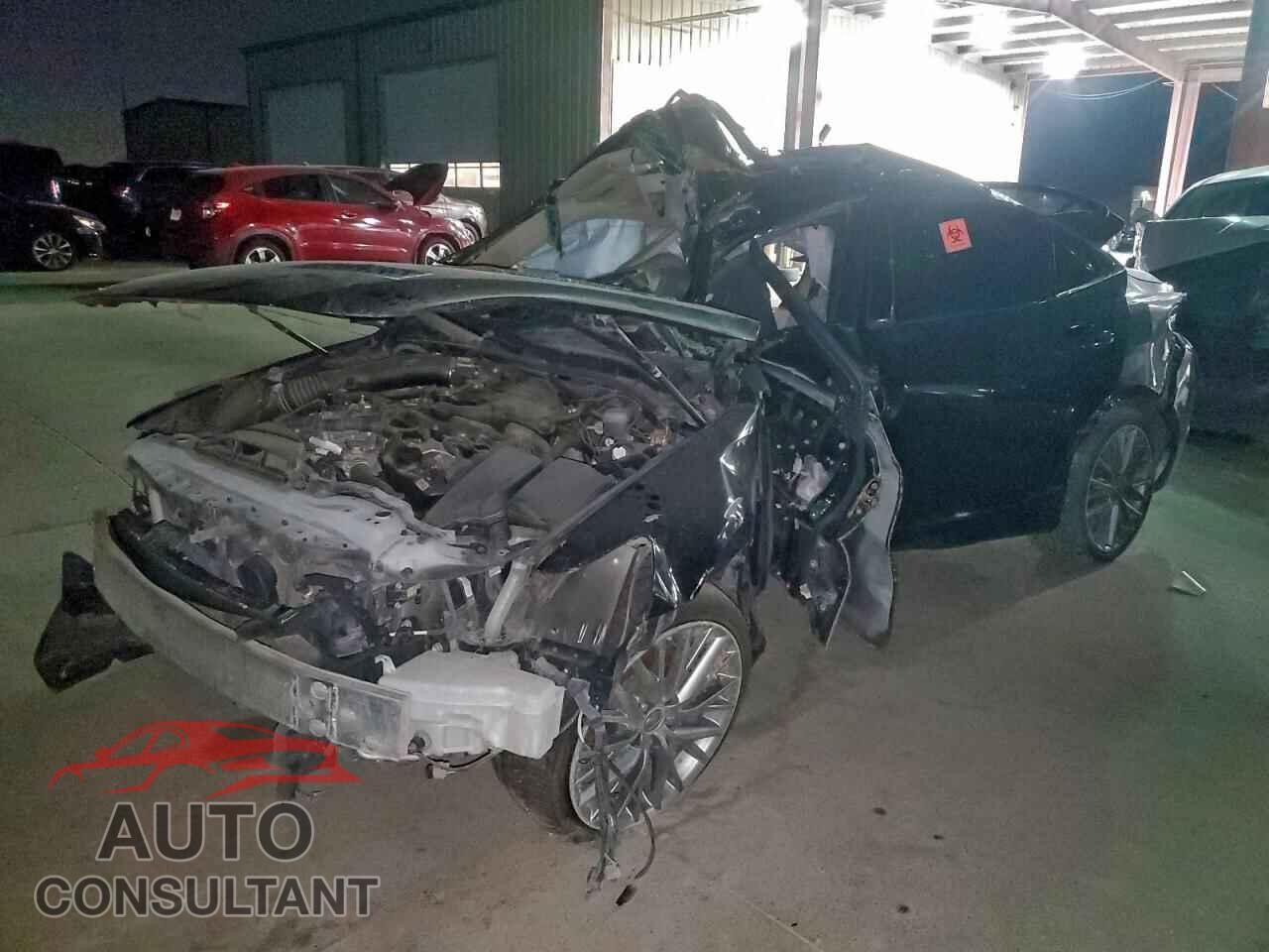 LEXUS IS 2015 - JTHBF1D20F5045748