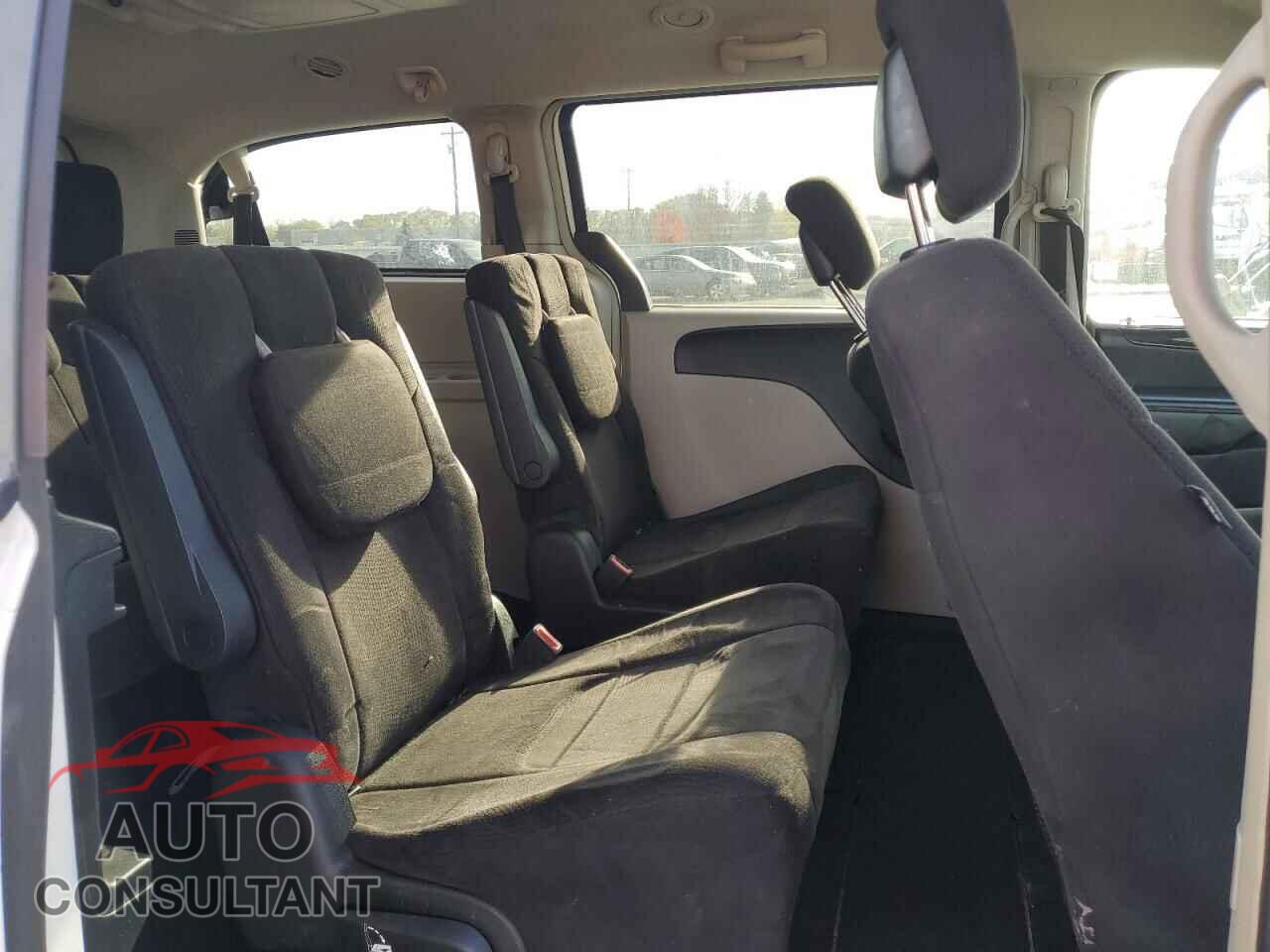 DODGE CARAVAN 2011 - 2D4RN5DG8BR657010