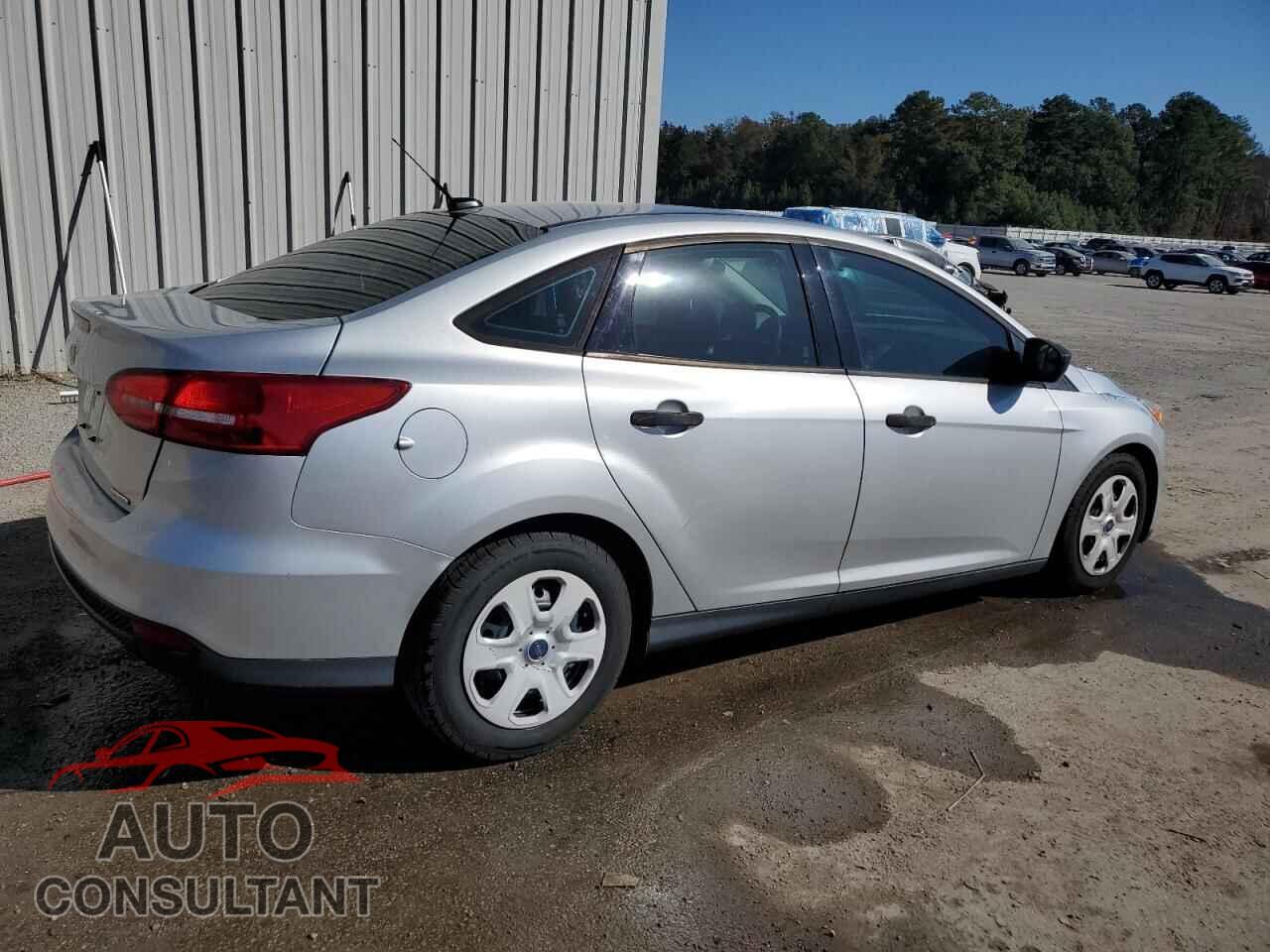 FORD FOCUS 2016 - 1FADP3E24GL304357