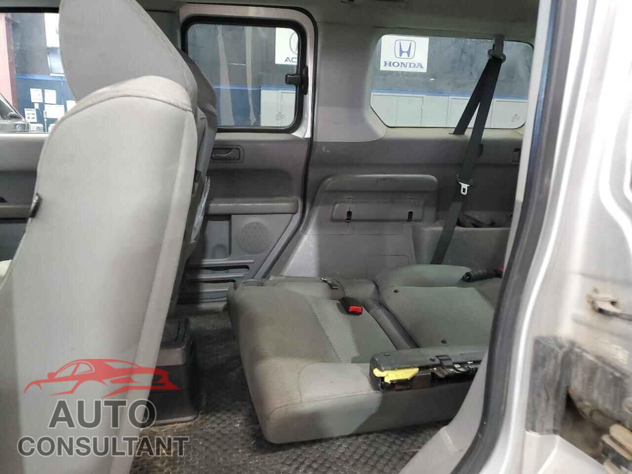 HONDA ELEMENT 2011 - 5J6YH2H77BL001392