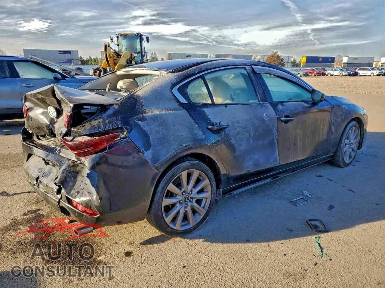 MAZDA 3 2019 - JM1BPACLXK1112821