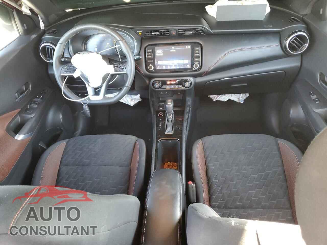 NISSAN KICKS 2021 - 3N1CP5DVXML557621