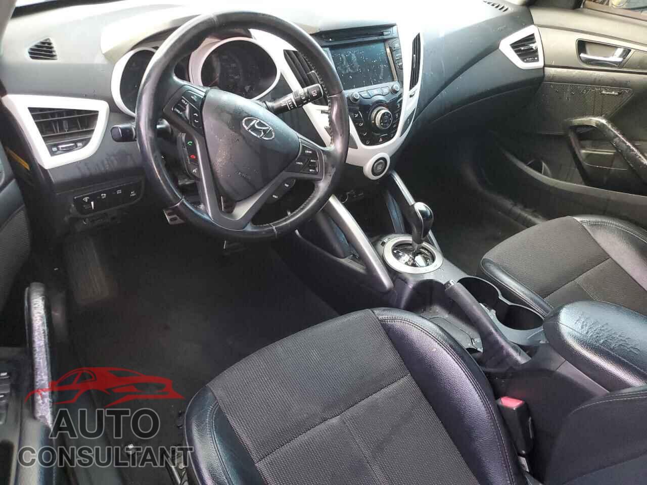 HYUNDAI VELOSTER 2013 - KMHTC6AD2DU100930