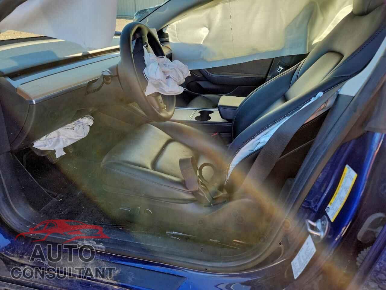 TESLA MODEL 3 2022 - 5YJ3E1EB5NF168529