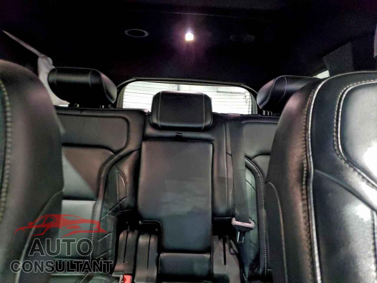FORD EXPLORER 2018 - 1FM5K8HT4JGB83548