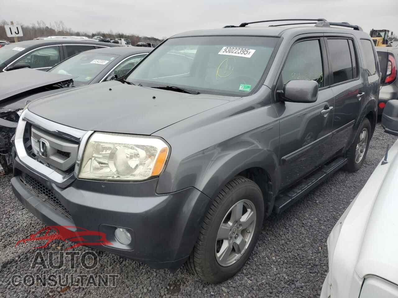 HONDA PILOT 2011 - 5FNYF4H49BB087160