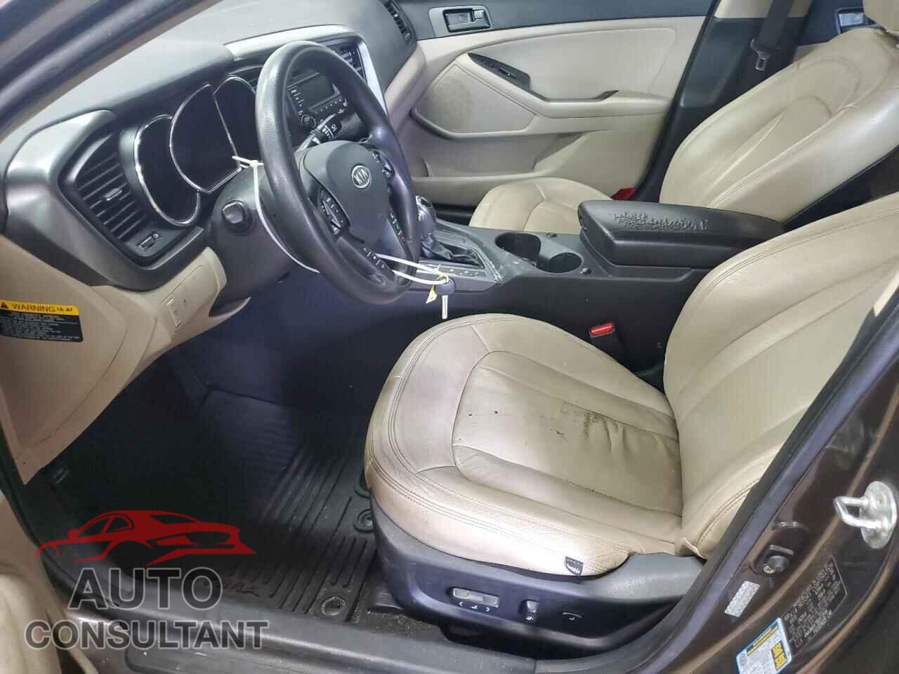 KIA OPTIMA 2011 - KNAGM4A71B5173146