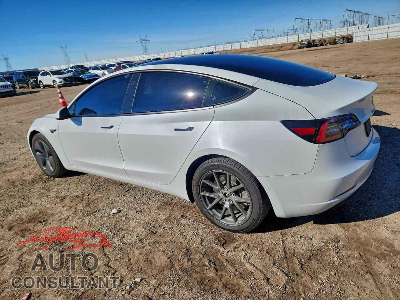TESLA MODEL 3 2021 - 5YJ3E1EB7MF979313
