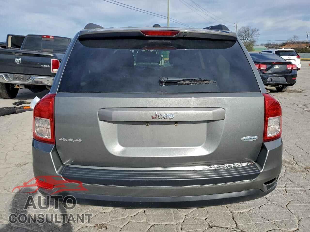 JEEP COMPASS 2011 - 1J4NF1FB9BD259496