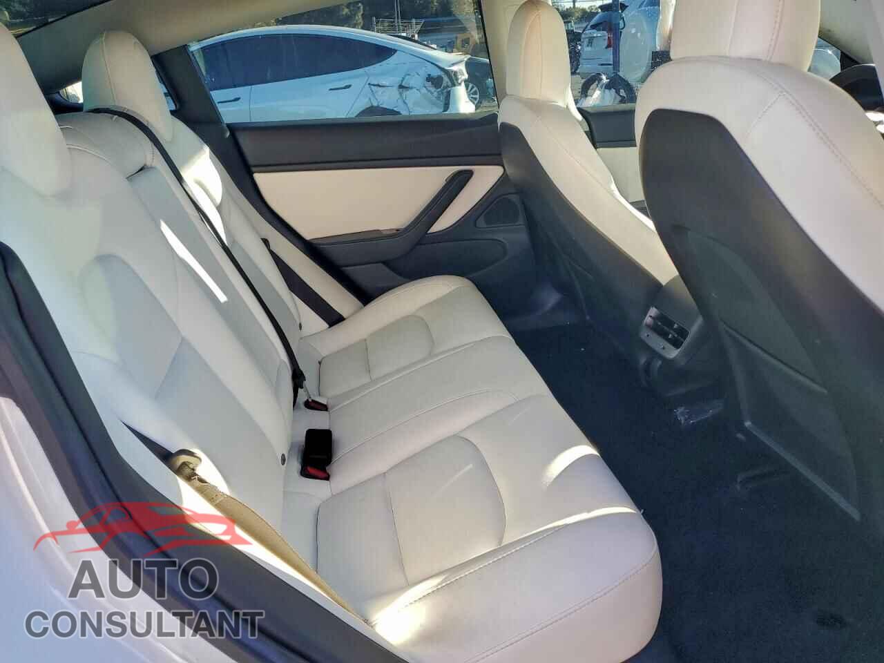 TESLA MODEL 3 2020 - 5YJ3E1EA2LF615550