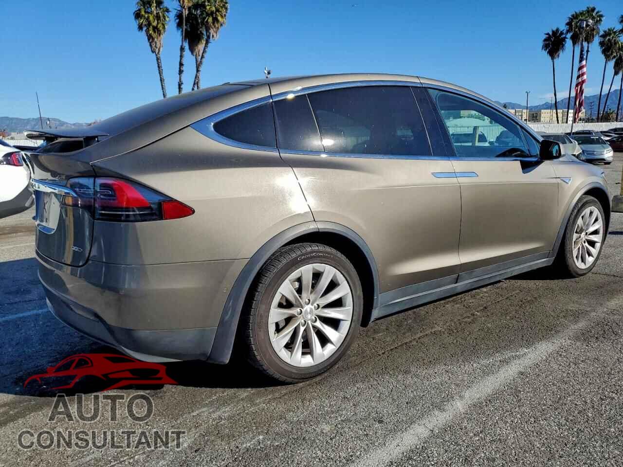 TESLA MODEL X 2016 - 5YJXCBE24GF005449