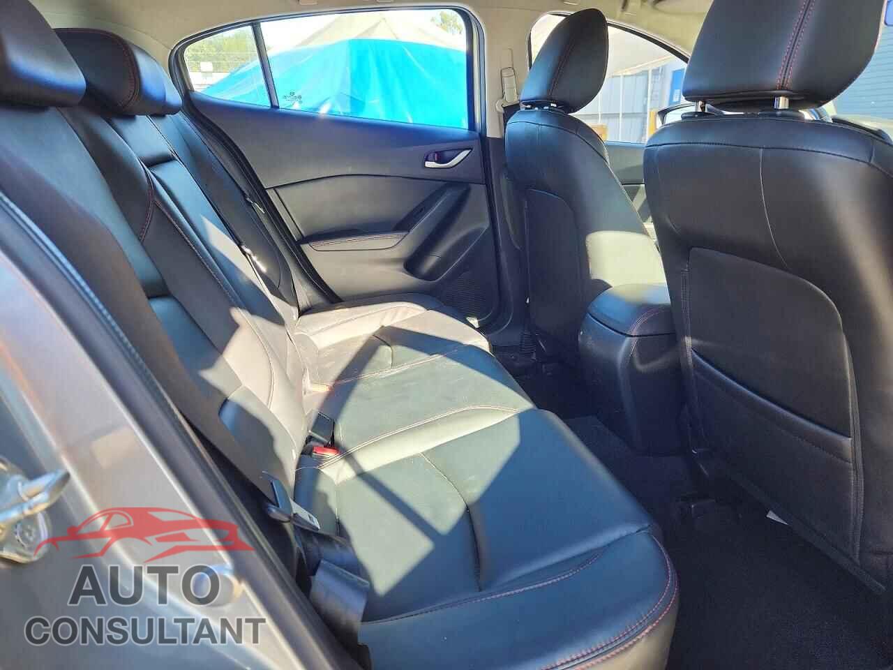 MAZDA 3 2015 - JM1BM1M76F1258441