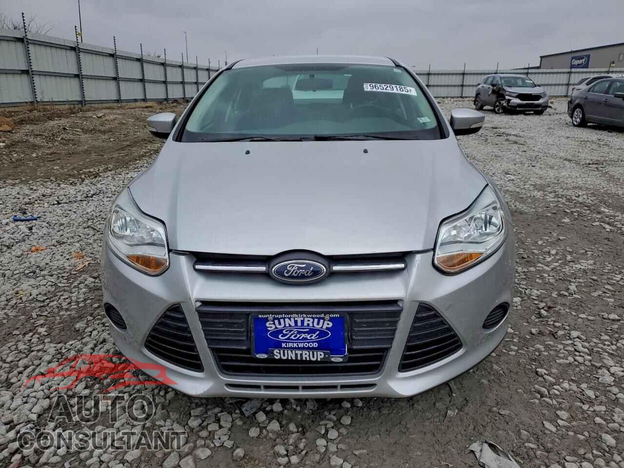 FORD FOCUS 2014 - 1FADP3F20EL398846