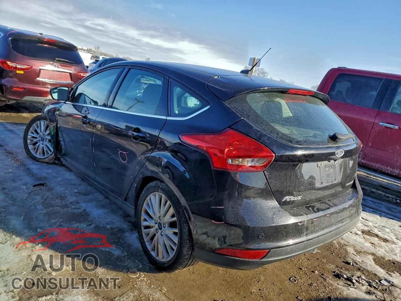 FORD FOCUS 2017 - 1FADP3N20HL219050