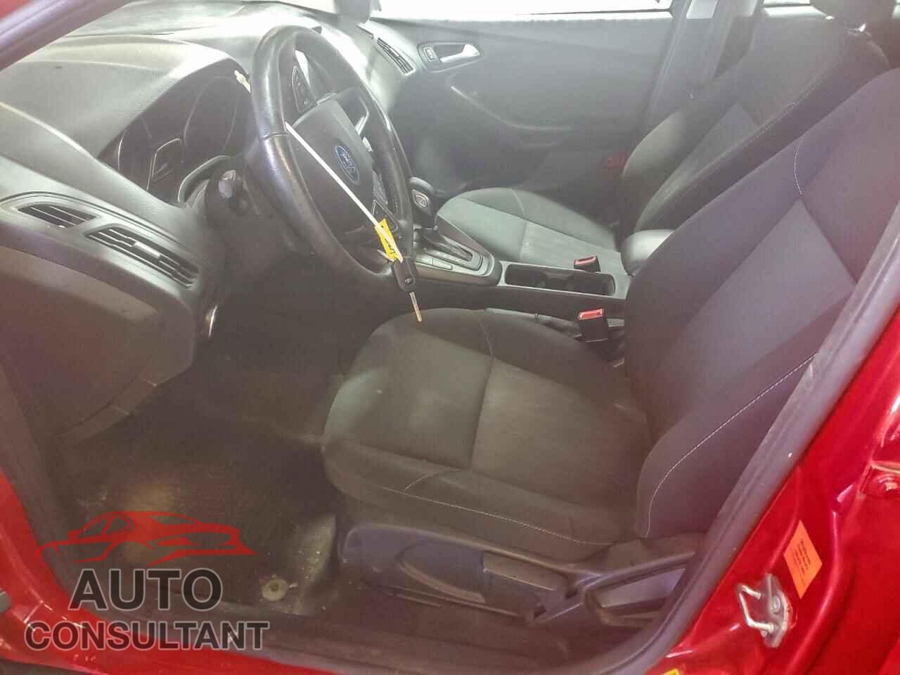 FORD FOCUS 2017 - 1FADP3M28HL346839
