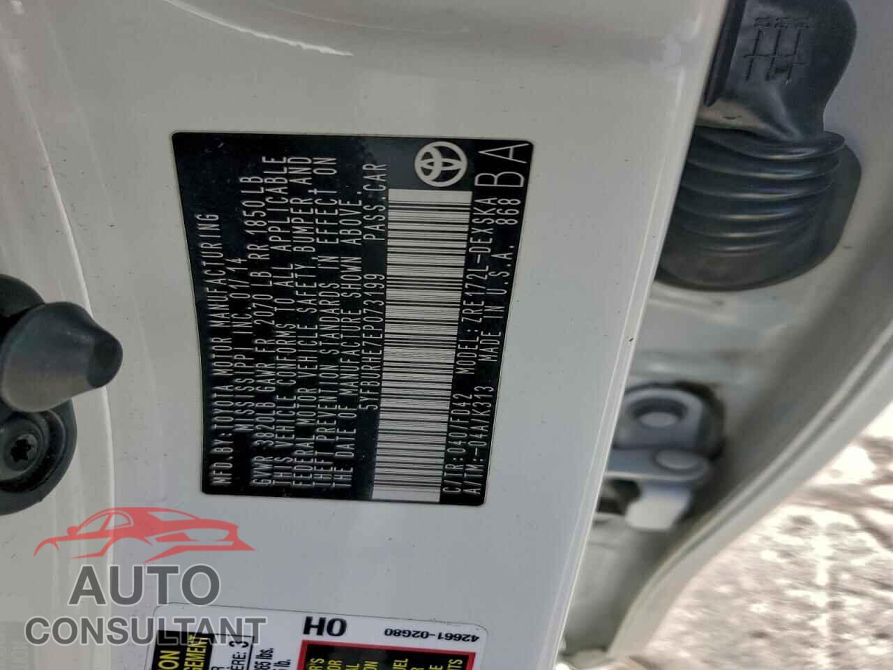 TOYOTA COROLLA 2014 - 5YFBURHE7EP073199