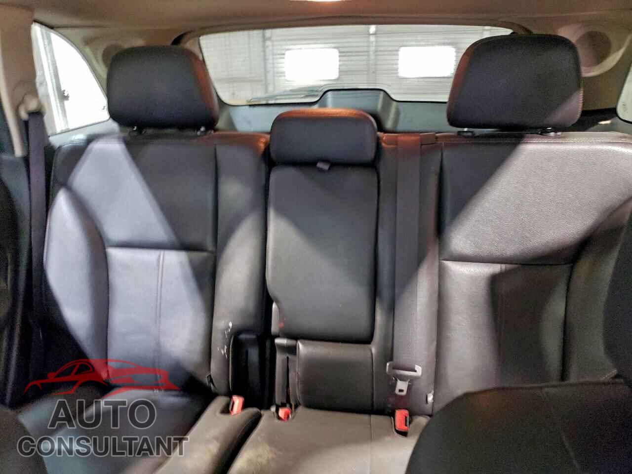FORD EDGE 2013 - 2FMDK3KC2DBC85076