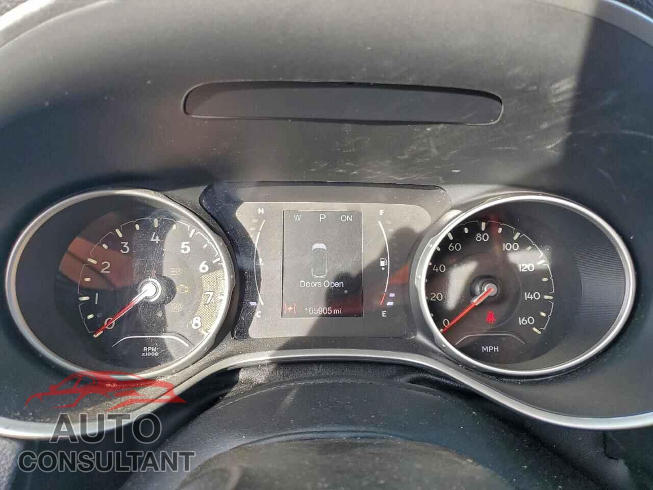 JEEP COMPASS 2019 - 3C4NJCBB7KT706360