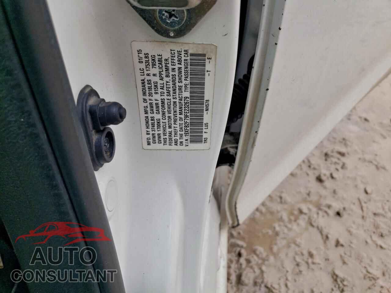 HONDA CIVIC 2015 - 19XFB2F79FE232679